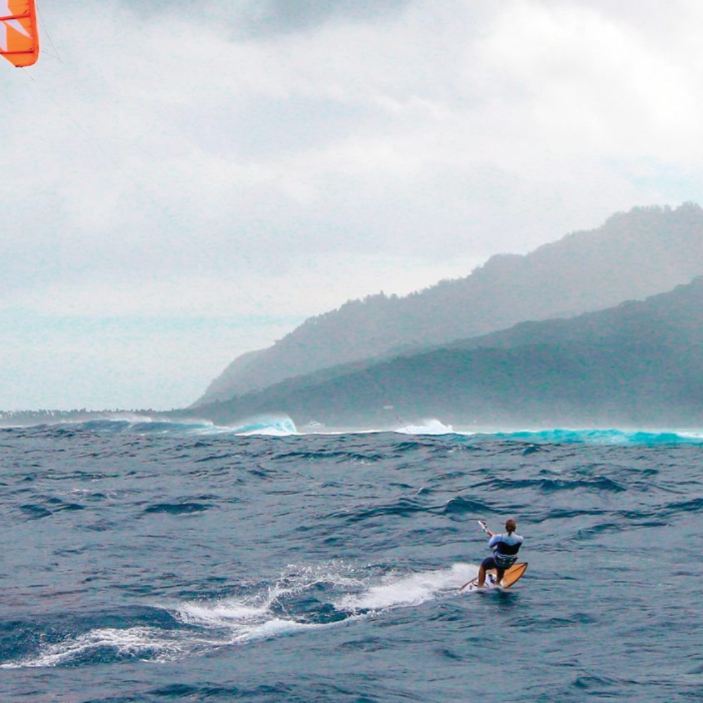 F-One Gun Long Distance Kiteboard