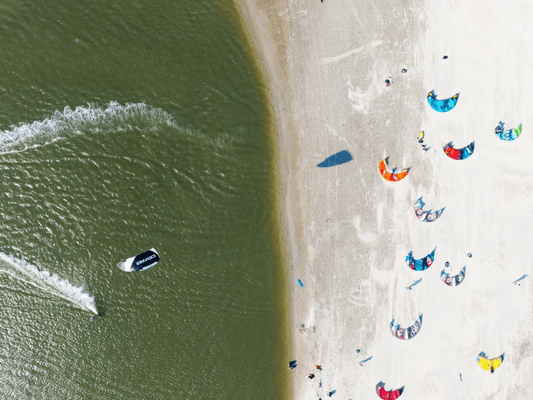 Kitesurfing Everything you need to know