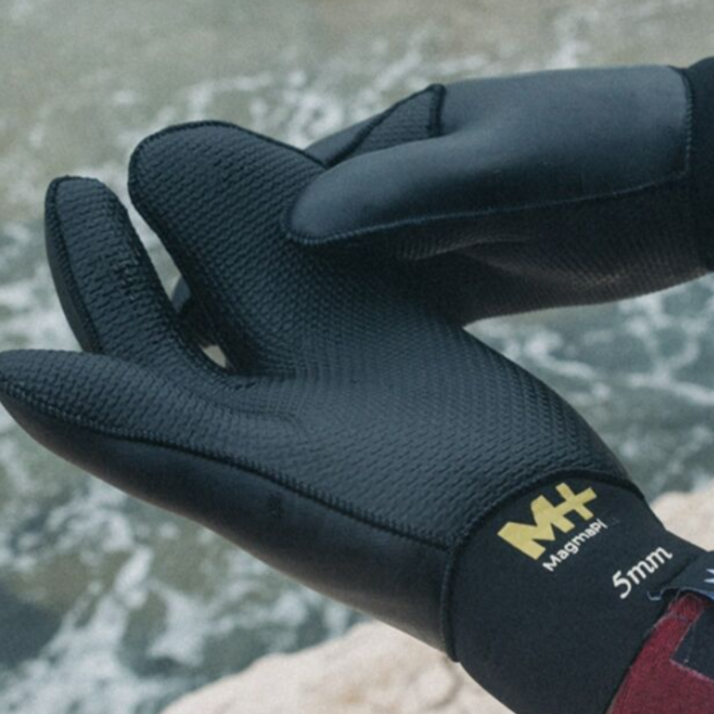 Magma Lobster Gloves