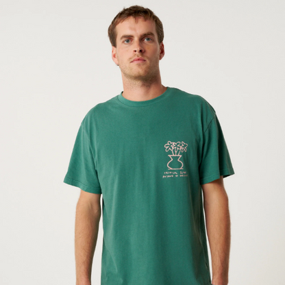 DaisyTeeCriticalSlideSociety