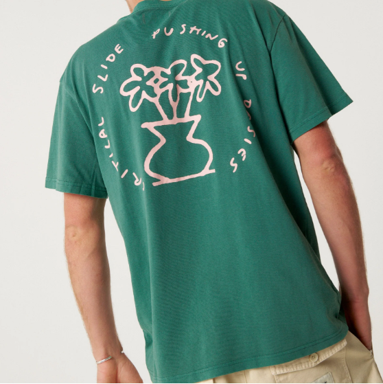 DaisyTeeCriticalSlideSociety