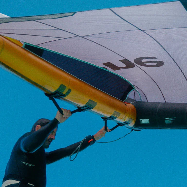 F-One Strike V5 CWC Aluula