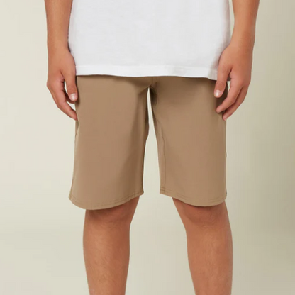 Reserve Solid 18" Boys Walking Shorts
